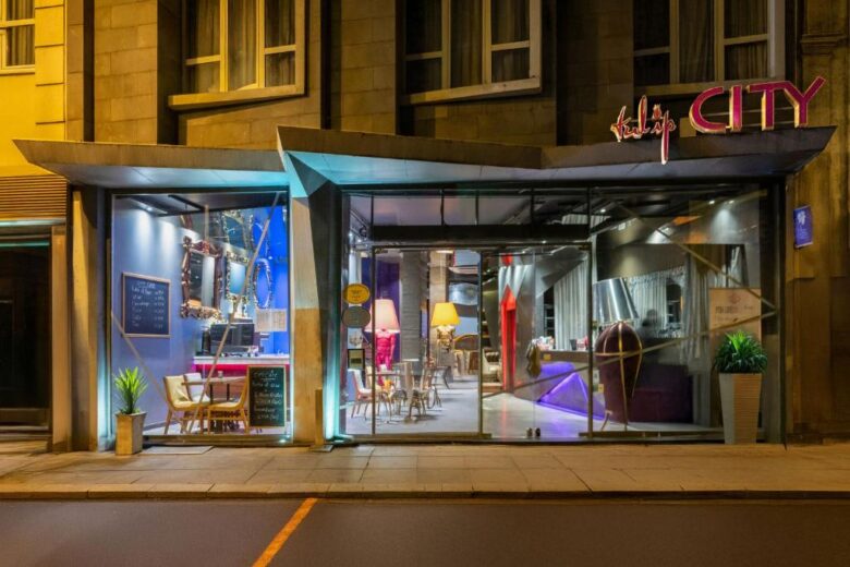 هتل تولیپ سیتی استانبول تکسیم ، رزرو هتل استانبول