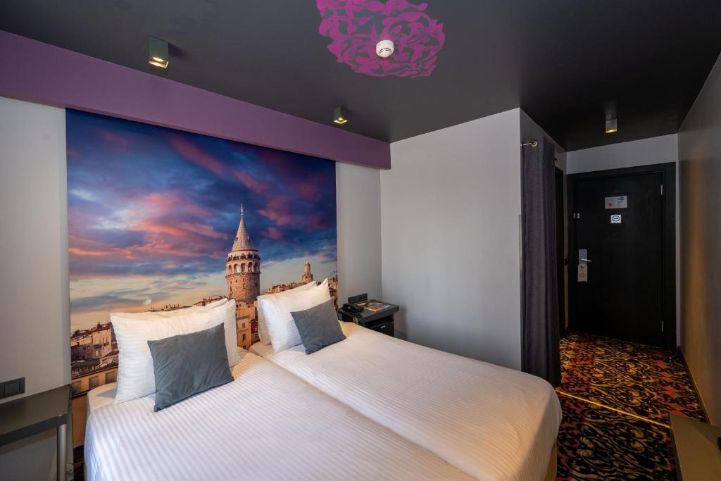 هتل تولیپ سیتی استانبول تکسیم ، رزرو هتل استانبول