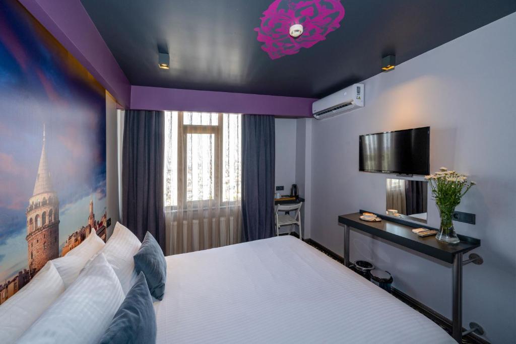 هتل تولیپ سیتی استانبول تکسیم ، رزرو هتل استانبول